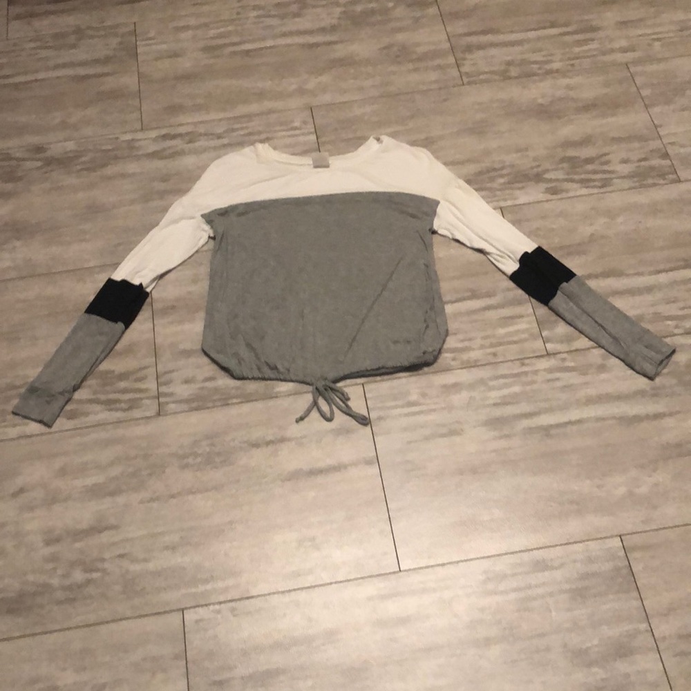 Girls long sleeve tee
